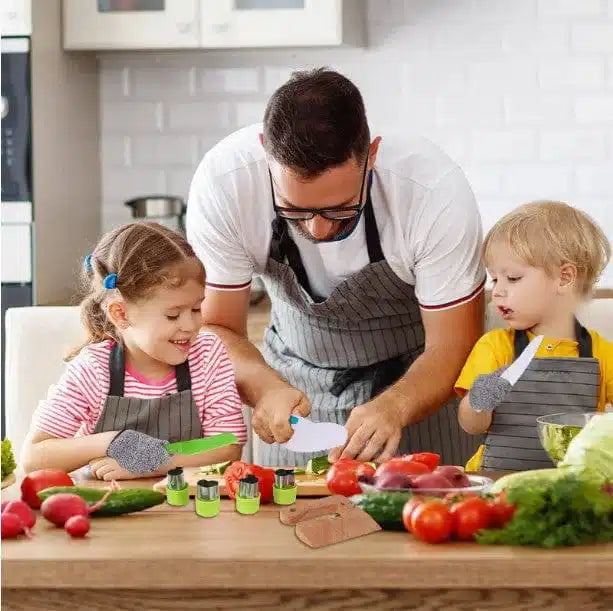 13-piece Children Kitchen Set - Age 2 and up